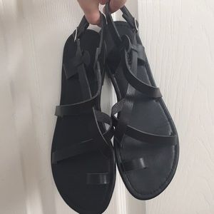 Sonoma Black Sandals